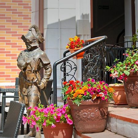 Hotel Bastion Σινάια Εξωτερικό φωτογραφία