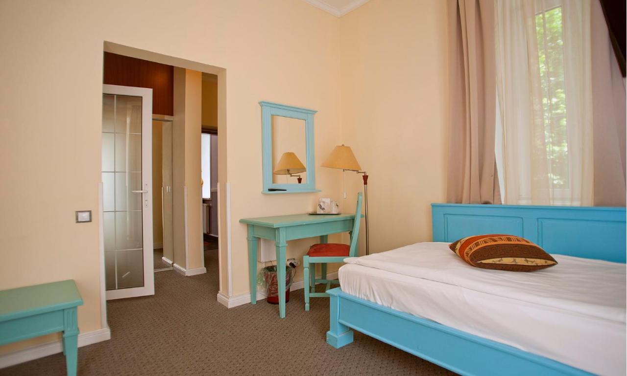Hotel Bastion Σινάια Εξωτερικό φωτογραφία