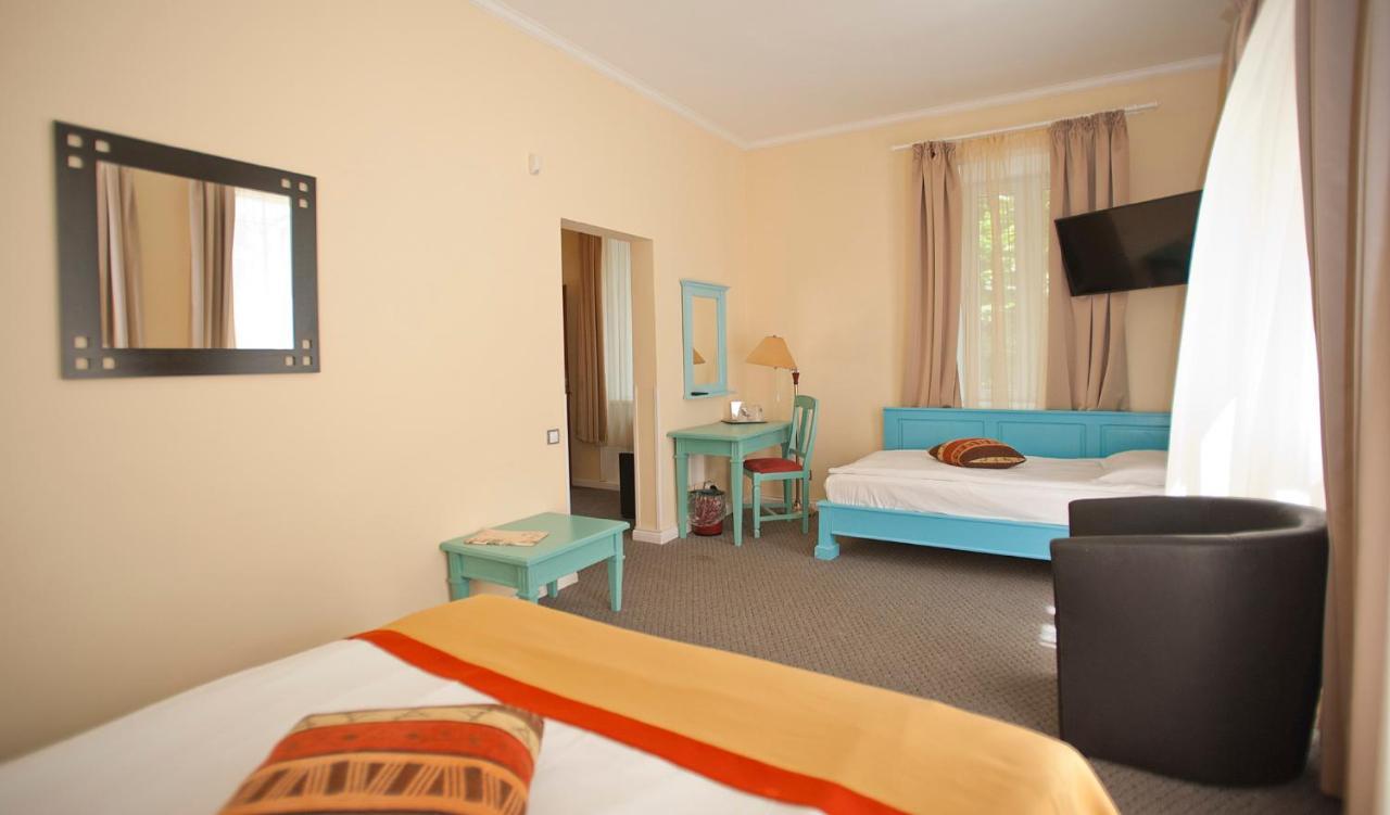 Hotel Bastion Σινάια Εξωτερικό φωτογραφία