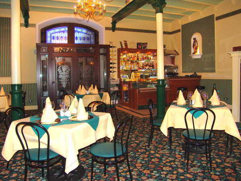 Hotel Bastion Σινάια Εξωτερικό φωτογραφία